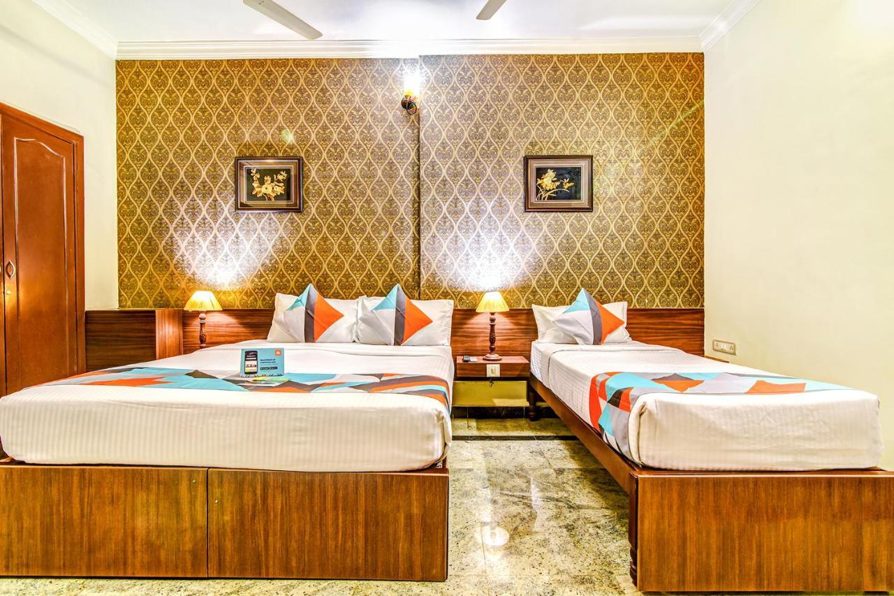 Fabexpress Nestlay Rooms - 100M From Velammal Hall, Moggappair Chennai Exterior photo
