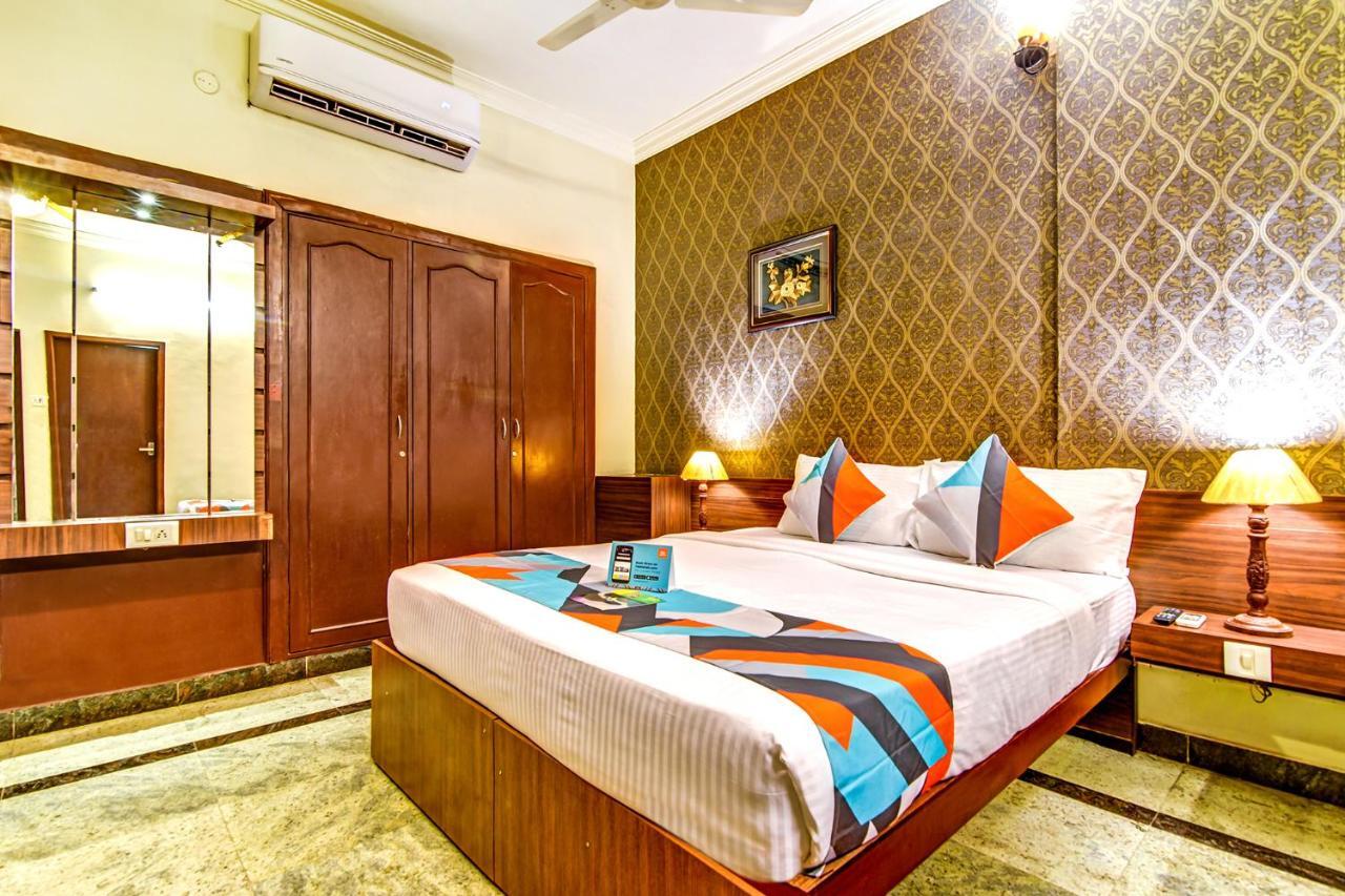 Fabexpress Nestlay Rooms - 100M From Velammal Hall, Moggappair Chennai Exterior photo